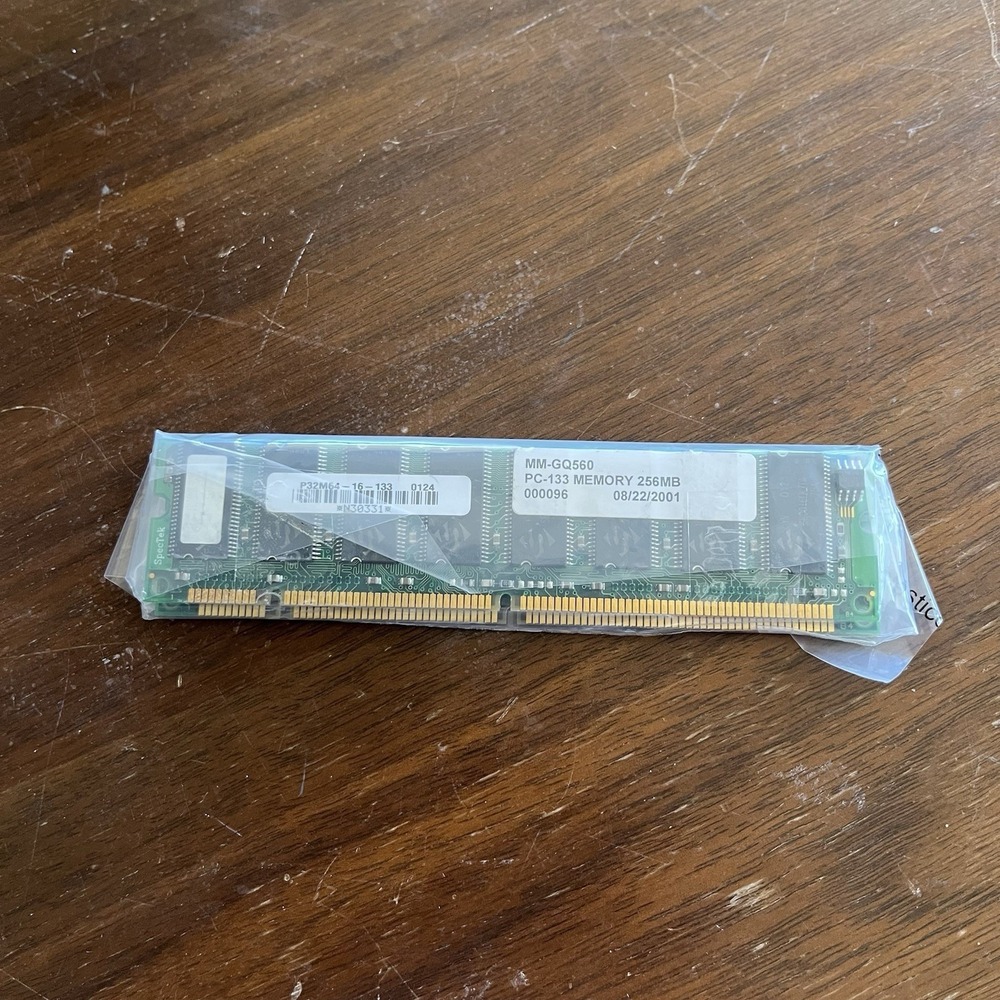 SpecTek 256MB PC-133 P32M64-16-133 N30331 Memory Stick PC133 SDRAM MM-GQ560